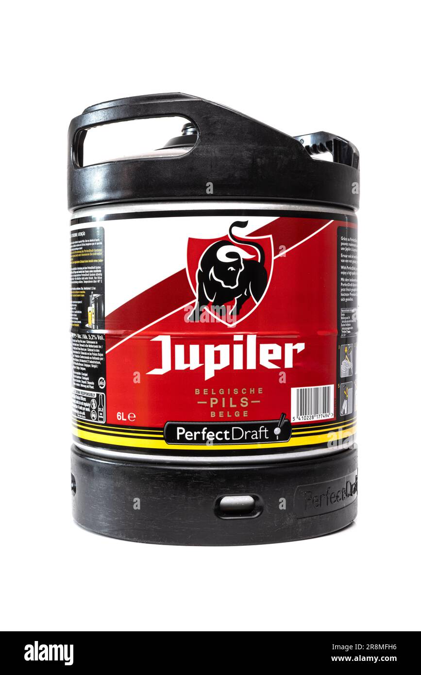 SWINDON, UK - JUNE 22, 2023:  Perfect Draft 6L Keg of Jupiler Pils on a white background Stock Photo