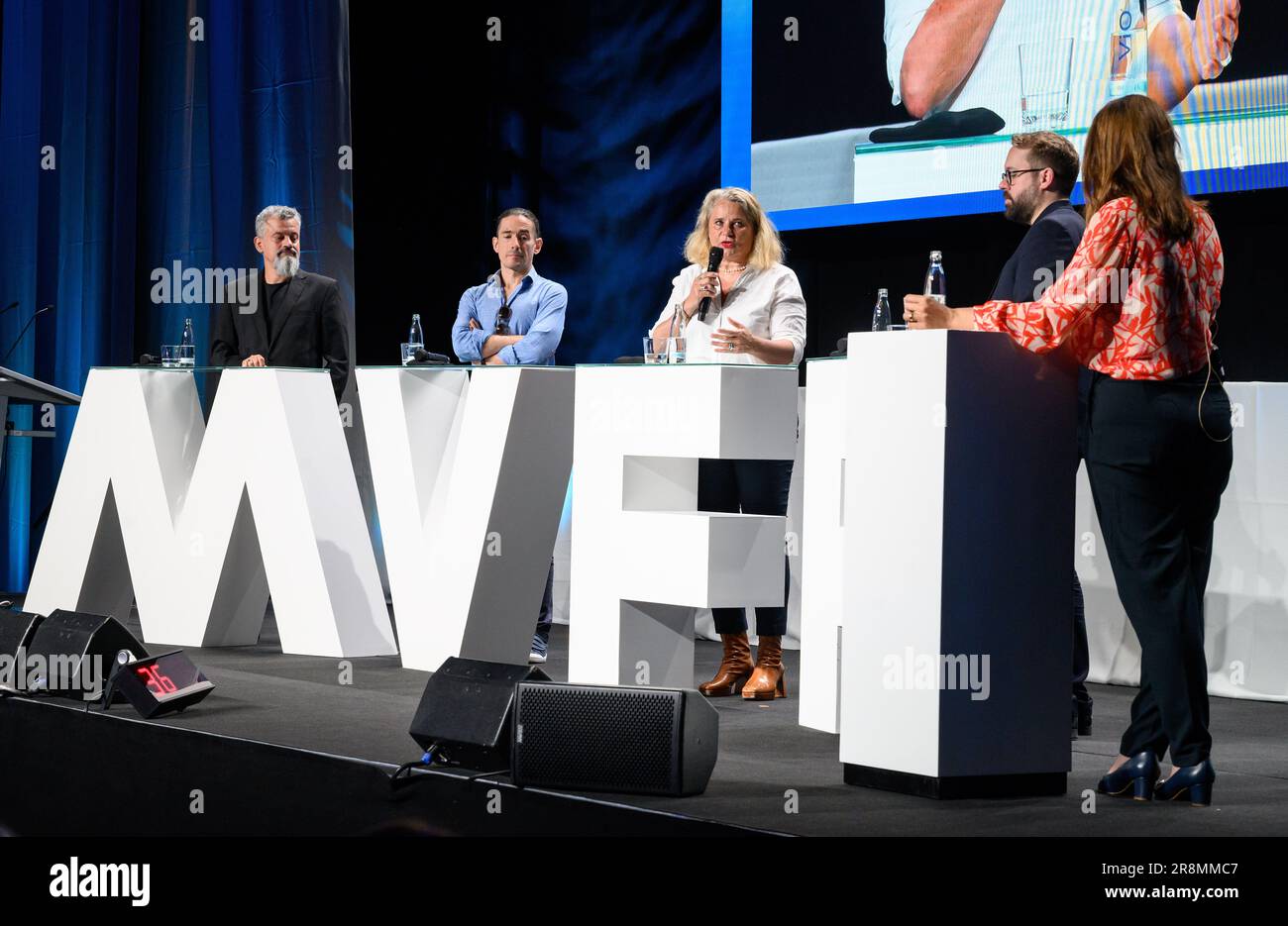 22 June 2023, Berlin: Jan Jessen (l-r), foreign reporter at Funke Mediengruppe, Bojan Pancevski, Germany correspondent at the Wall Street Journal, Susanne Koelbl, foreign correspondent at Der Spiegel, and Paul Ronzheimer, deputy editor-in-chief of Bild, discuss freedom of the press in the context of war, crisis, climate at the 2023 Congress of the Media Association of the Free Press (MVFP) with moderator Franziska Reich, editor-in-chief of Focus. The Media Association of the Free Press is the federal association of magazine publishers. It represents around 350 member publishers and more than 7 Stock Photo