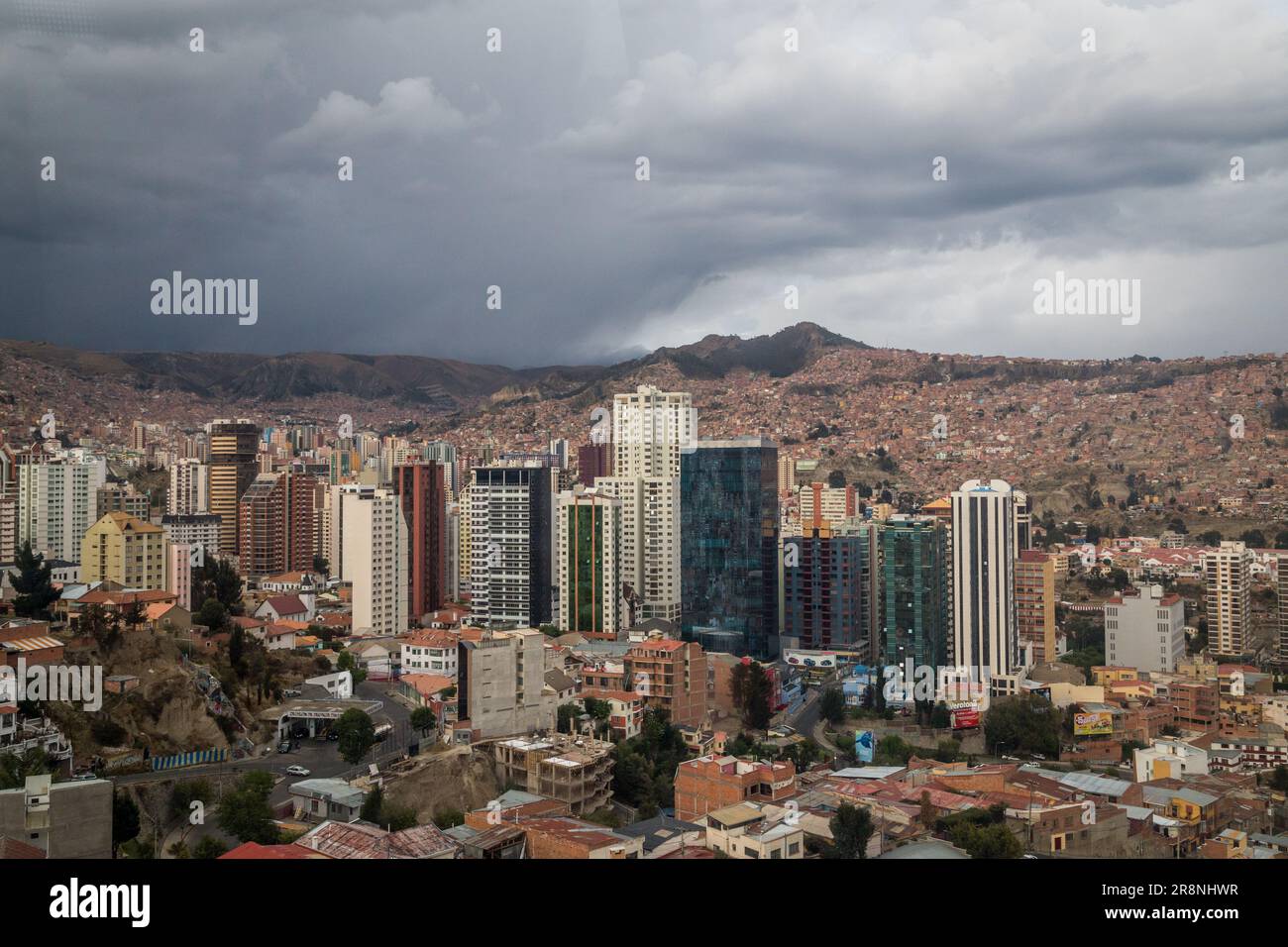 View bolivian city la hi-res stock photography and images - Alamy
