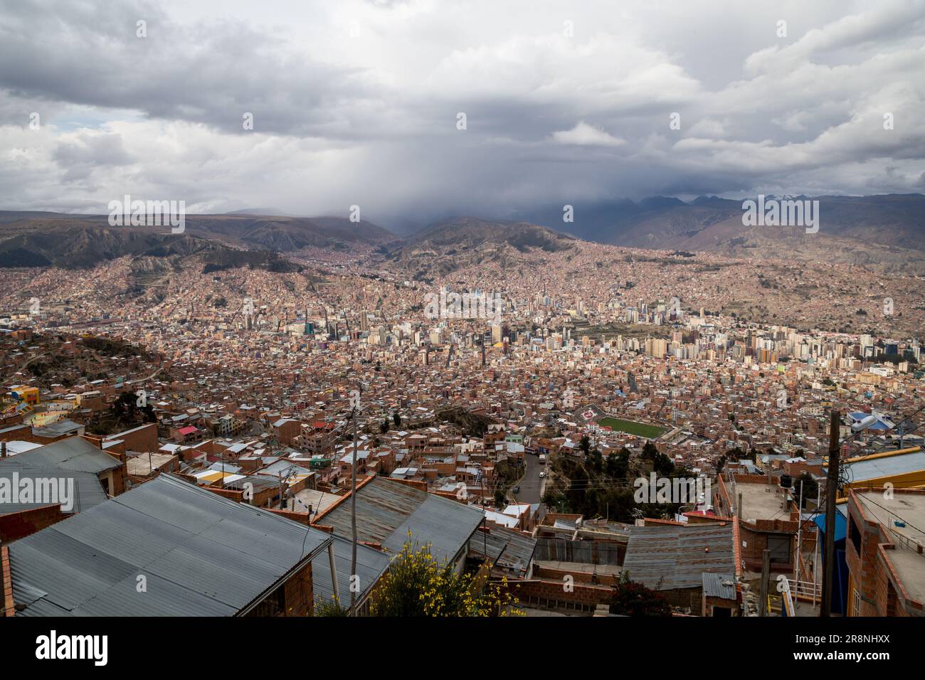 City skyline of La Paz, Bolivia Stock Photo - Alamy