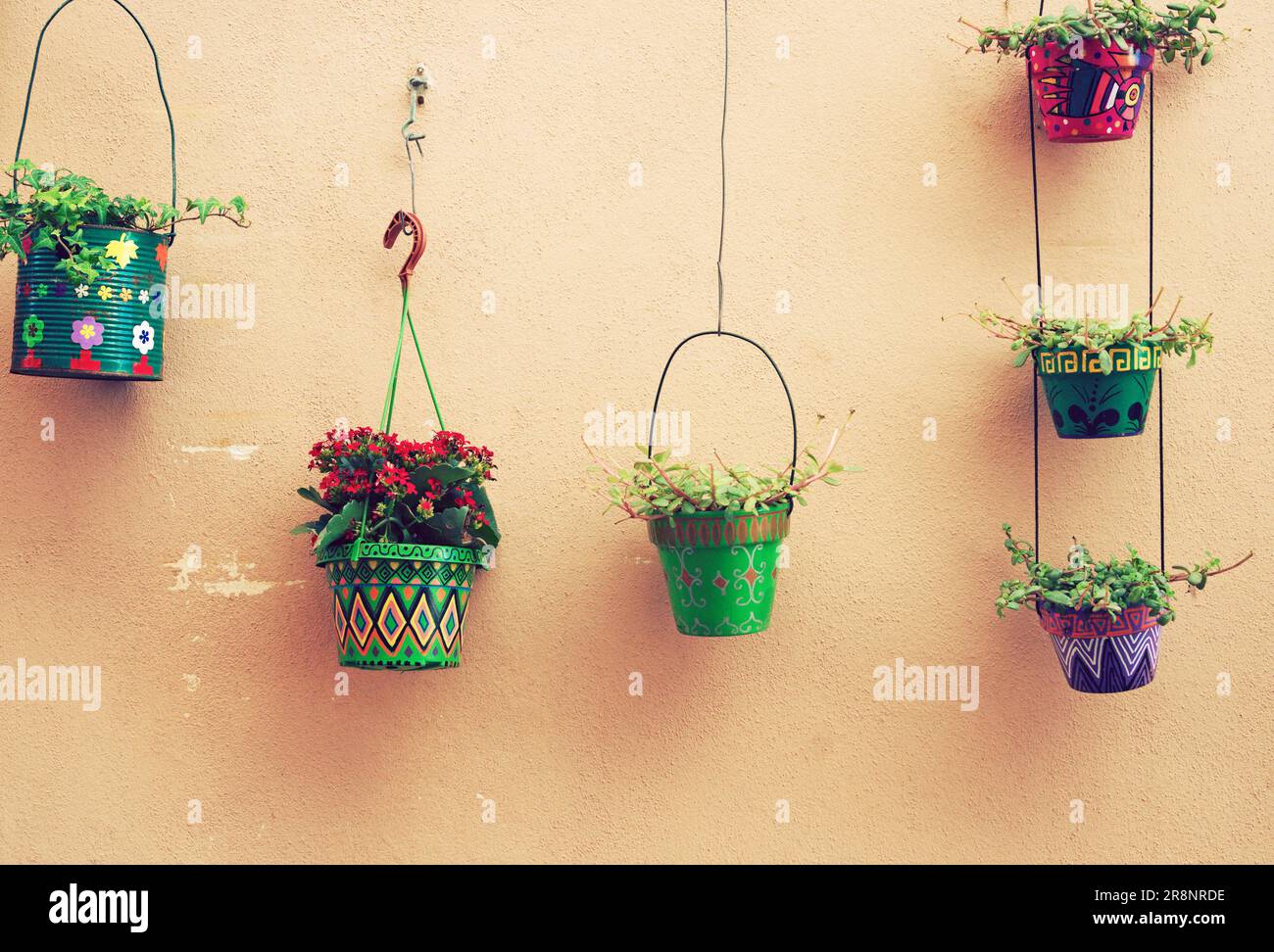 Decorative hanging flowers hi-res stock photography and images - Alamy