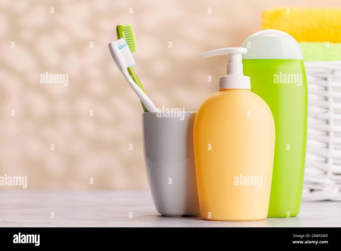 Travel size toiletries hi-res stock photography and images - Alamy