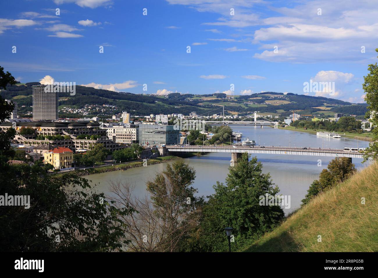 Linz city skyline danube river hi-res stock photography and images - Alamy