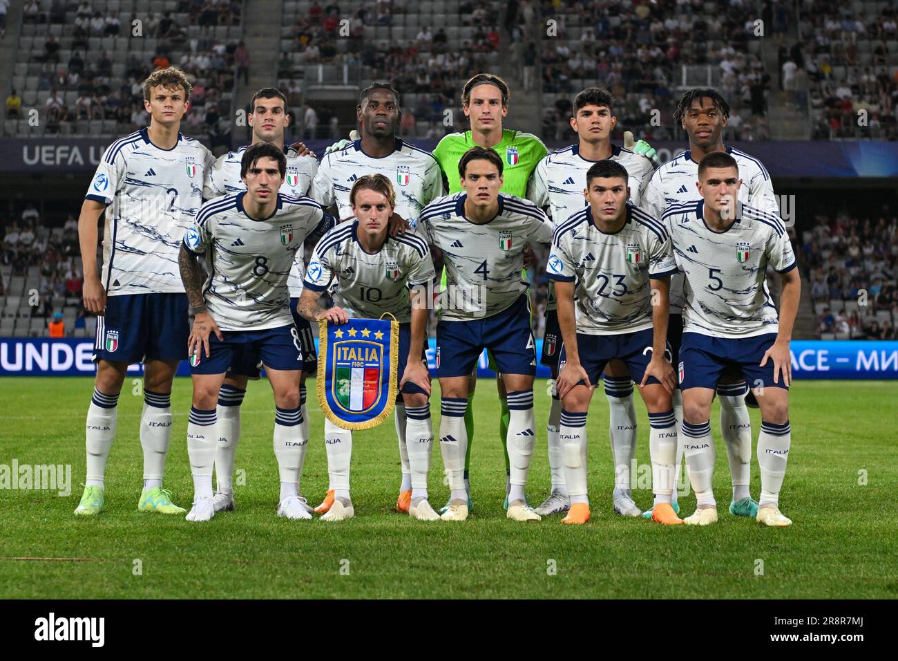 Cluj Napoca, Romania. 22nd June, 2023. Italy U21 for team photo lined up during the first qualifying round UEFA European Under-21 Championship 2023 soccer match Italy U21 vs. France U21 at the Cluj Arena stadium in Cluj Napoca, Romania, 22nd of June 2023 Credit: Live Media Publishing Group/Alamy Live News Stock Photo
