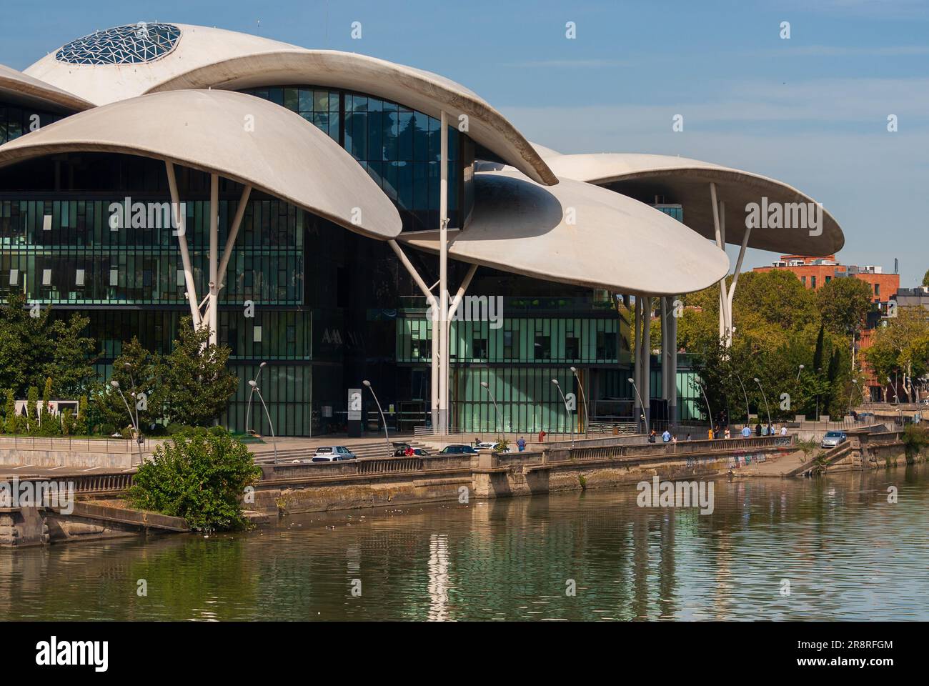 2022 modern building hi-res stock photography and images - Alamy