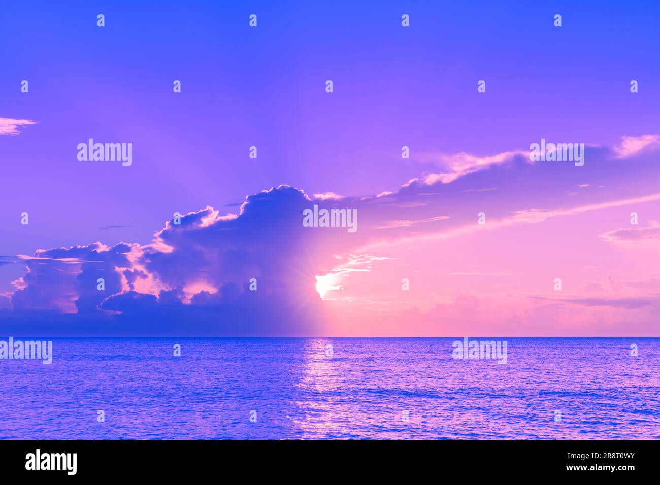 Morning sun on Daikanehisaigan Stock Photo Alamy