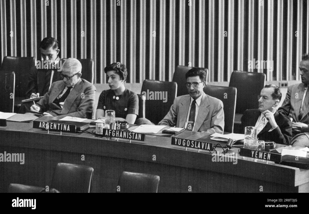 Alefi 9th U.N. General Assembly...Delegates on the 6th Committee - Four ...