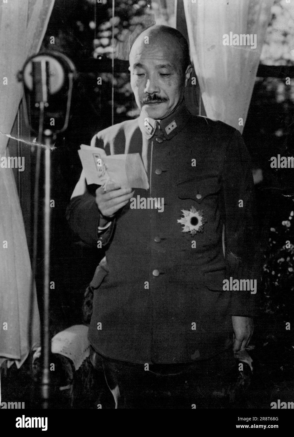 Shot: Former Japanese Premier Tojo, who led his country to disaster. September 12, 1945. Stock Photo