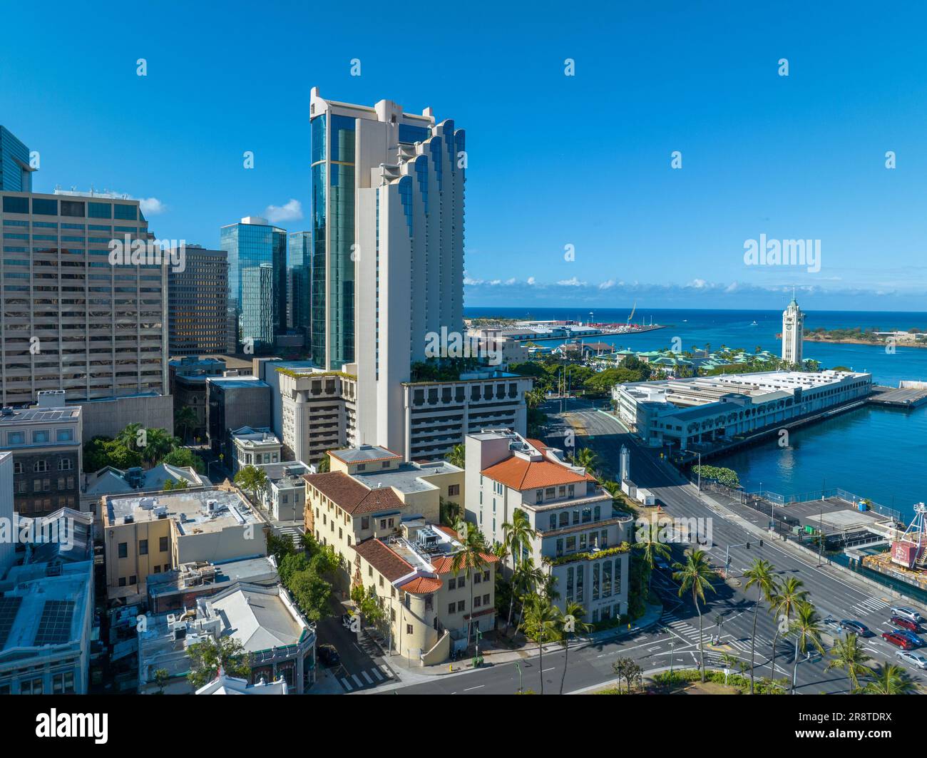 Downtown honolulu hi-res stock photography and images - Alamy