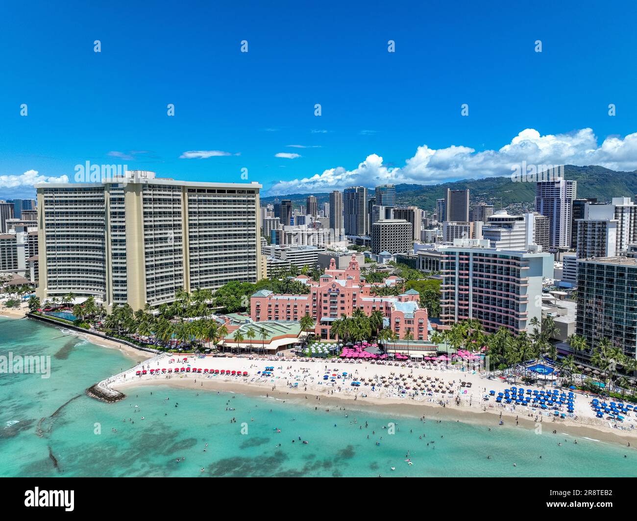 Aerial royal hawaiian hotel hi-res stock photography and images - Alamy