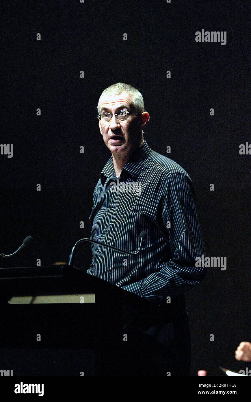 Barry McGovern reading Samuel Beckett poetry and prose at the NIDA ...