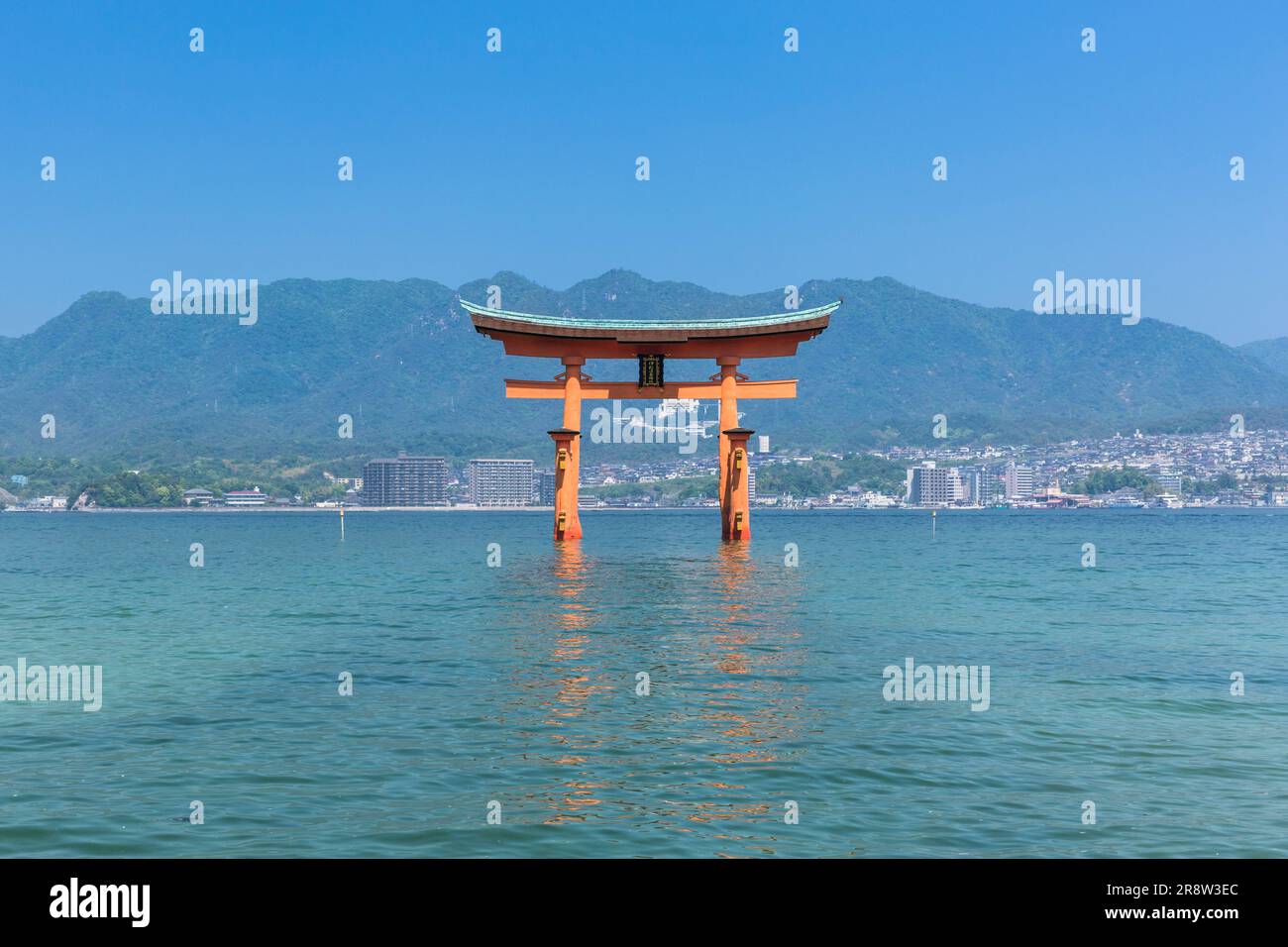 Otorii gate of Itsukushima Shrine Stock Photo - Alamy