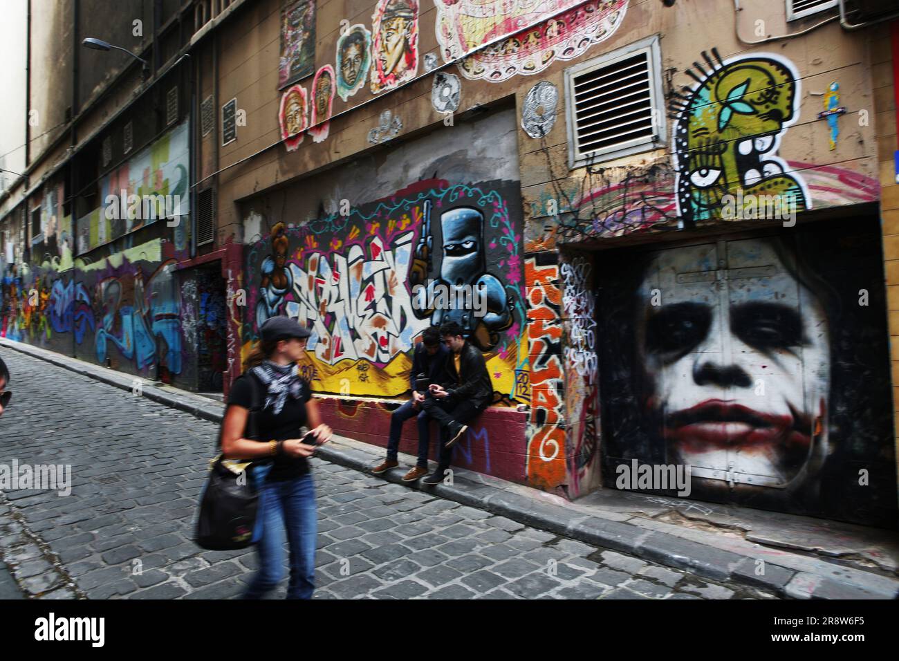 Mural paintings in Melbourne Stock Photo Alamy