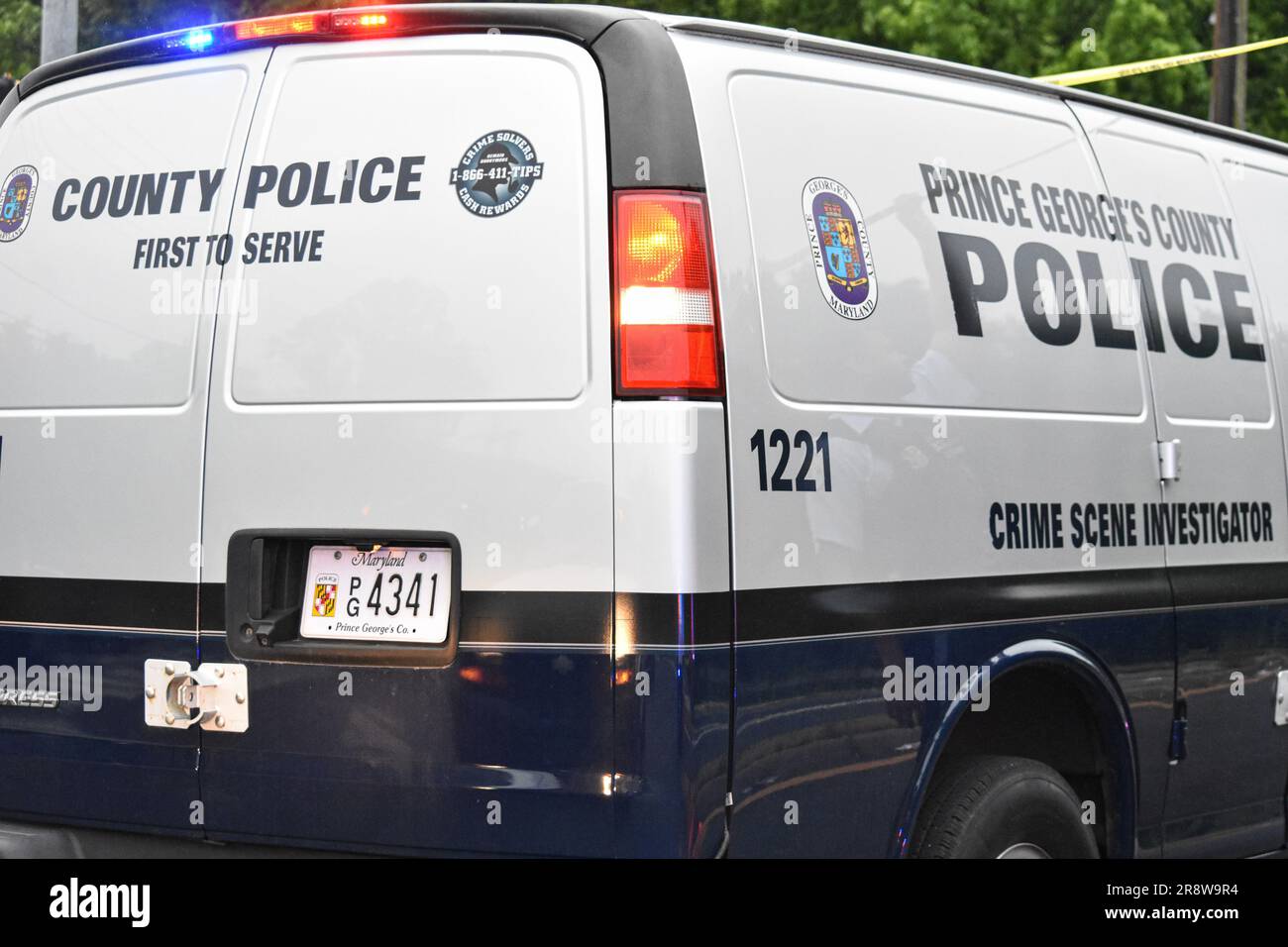 Crime Scene Investigation and police officers shut down Suitland