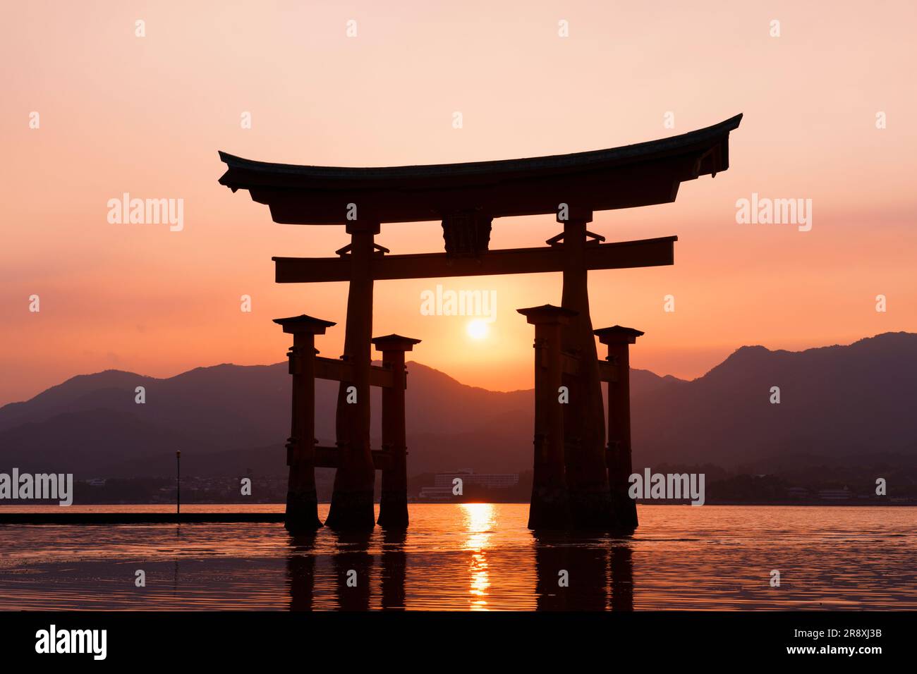 evening view of Otorii gate of Itsukushima Shrine Stock Photo - Alamy