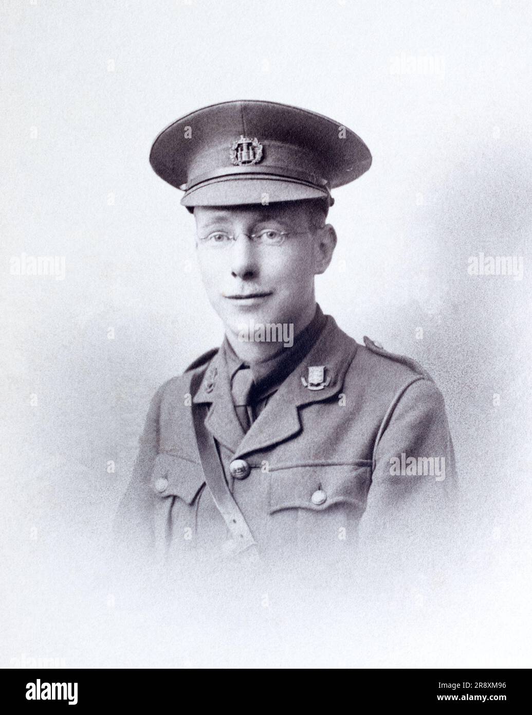 An officer in the Essex Regiment Stock Photo - Alamy