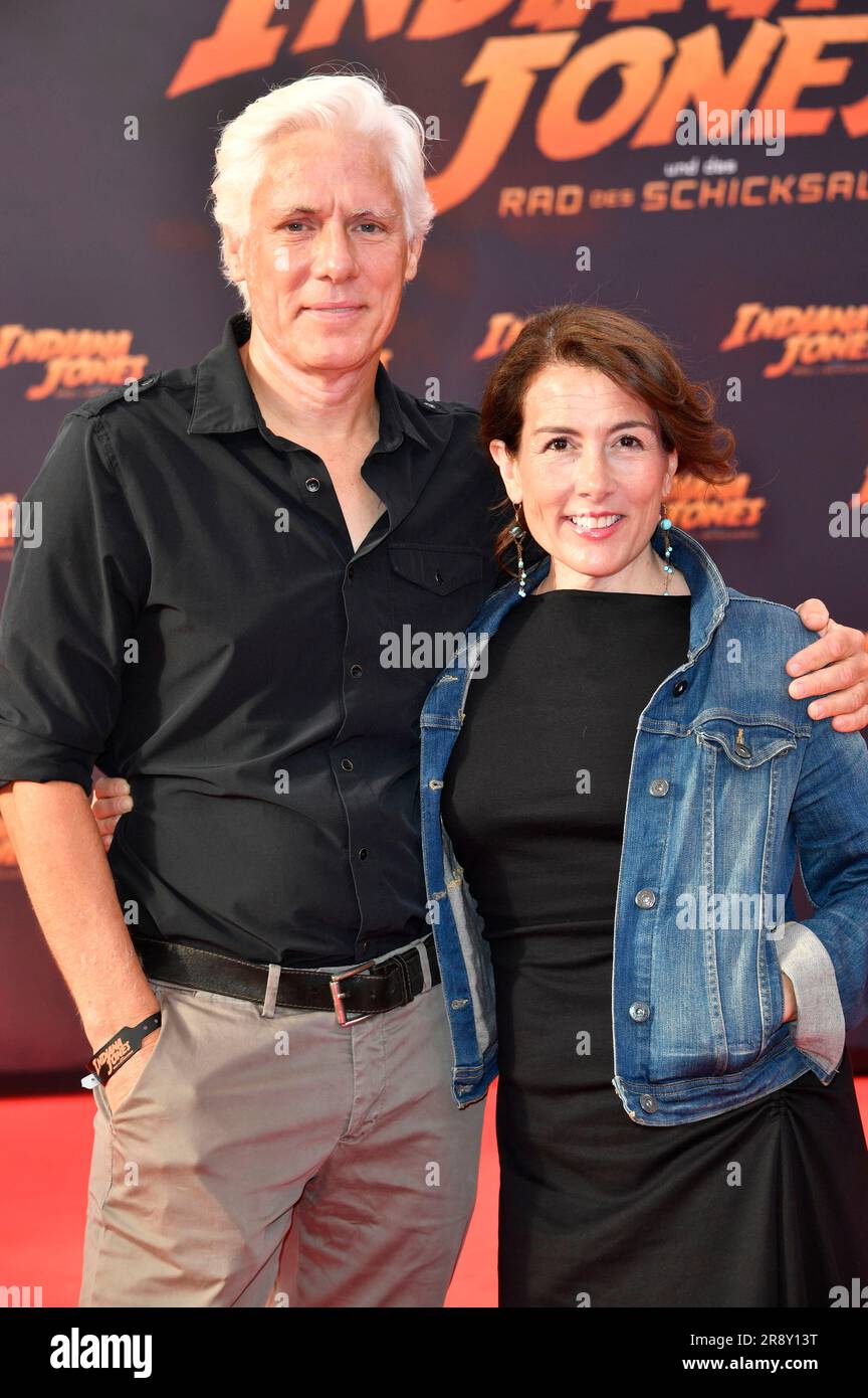Philippe Brenninkmeyer mit Ehefrau Tara Lynn Orr bei der Premiere des ...