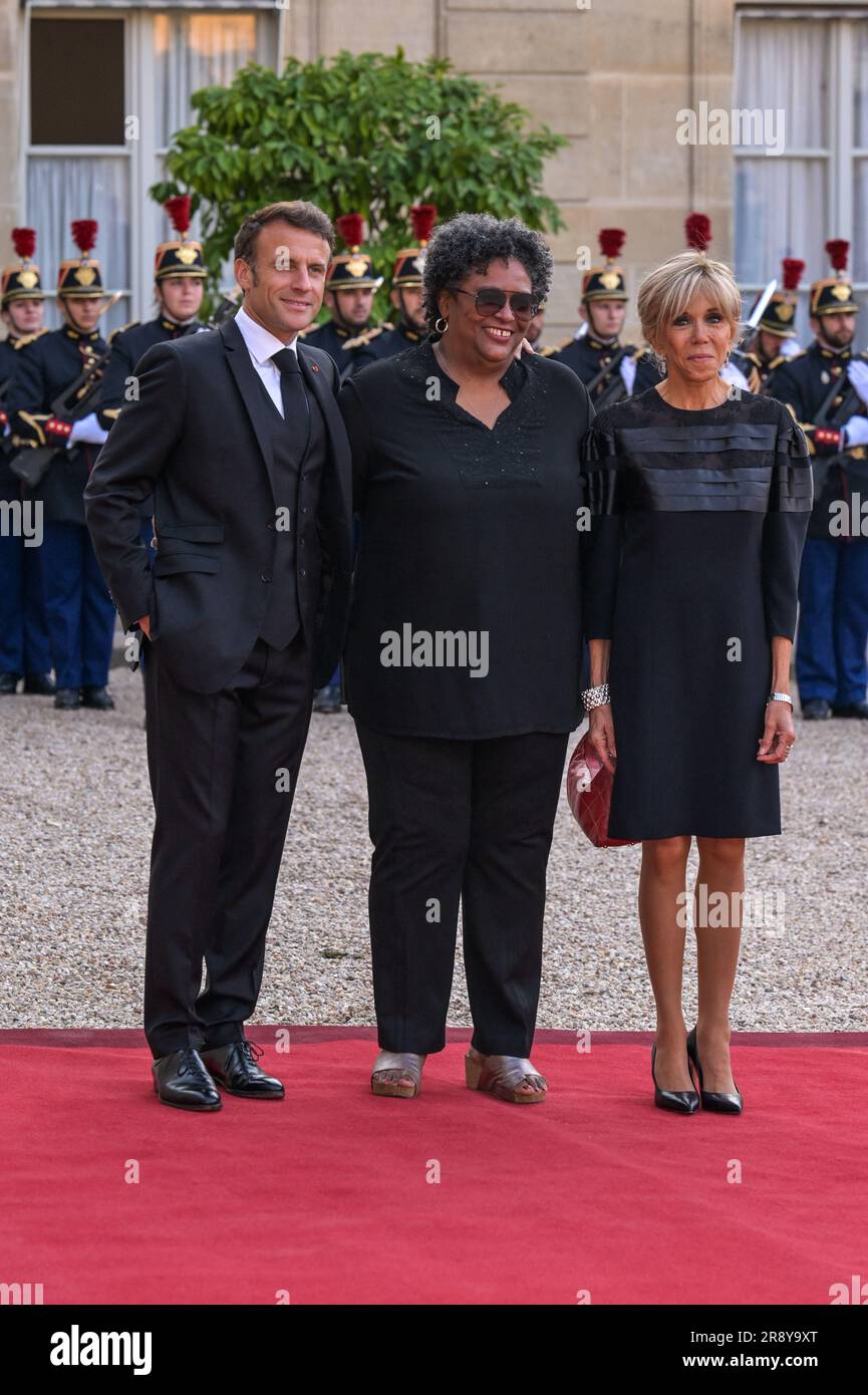 Paris, France. 22nd June, 2023. Elysee Palace, in Paris, on June 22, 2023. French president Emmanuel Macron and wife Brigitte receive Brabado (la Barbade) Prime Minister Mia Mottley for an official dinner as part of the ‘New Global Financial Pact Summit', at the Elysee Palace, in Paris, on June 22, 2023. Photo by Ammar Abd Rabbo/ABACAPRESS.COM Credit: Abaca Press/Alamy Live News Stock Photo