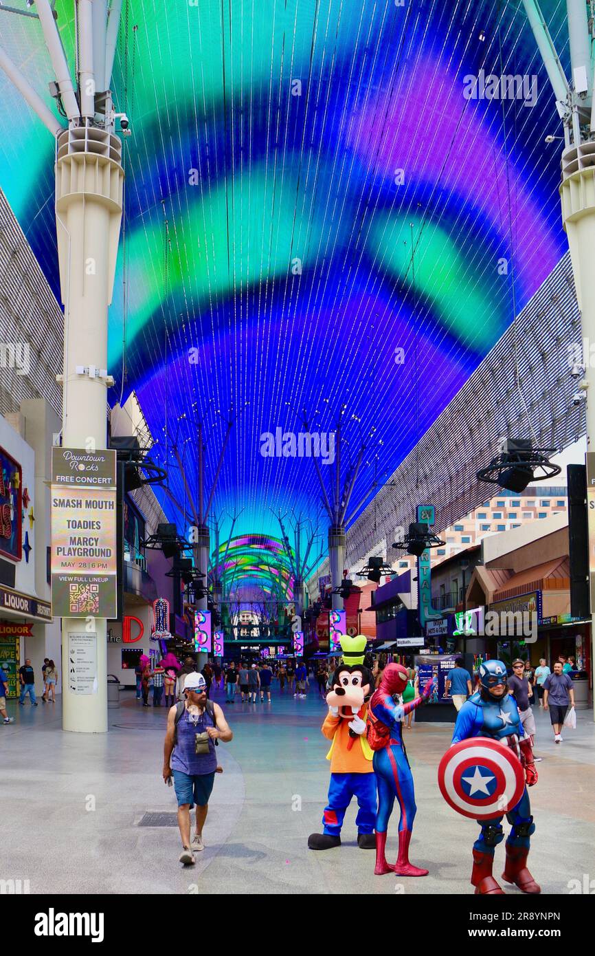 Smash Mouth  Fremont Street Experience