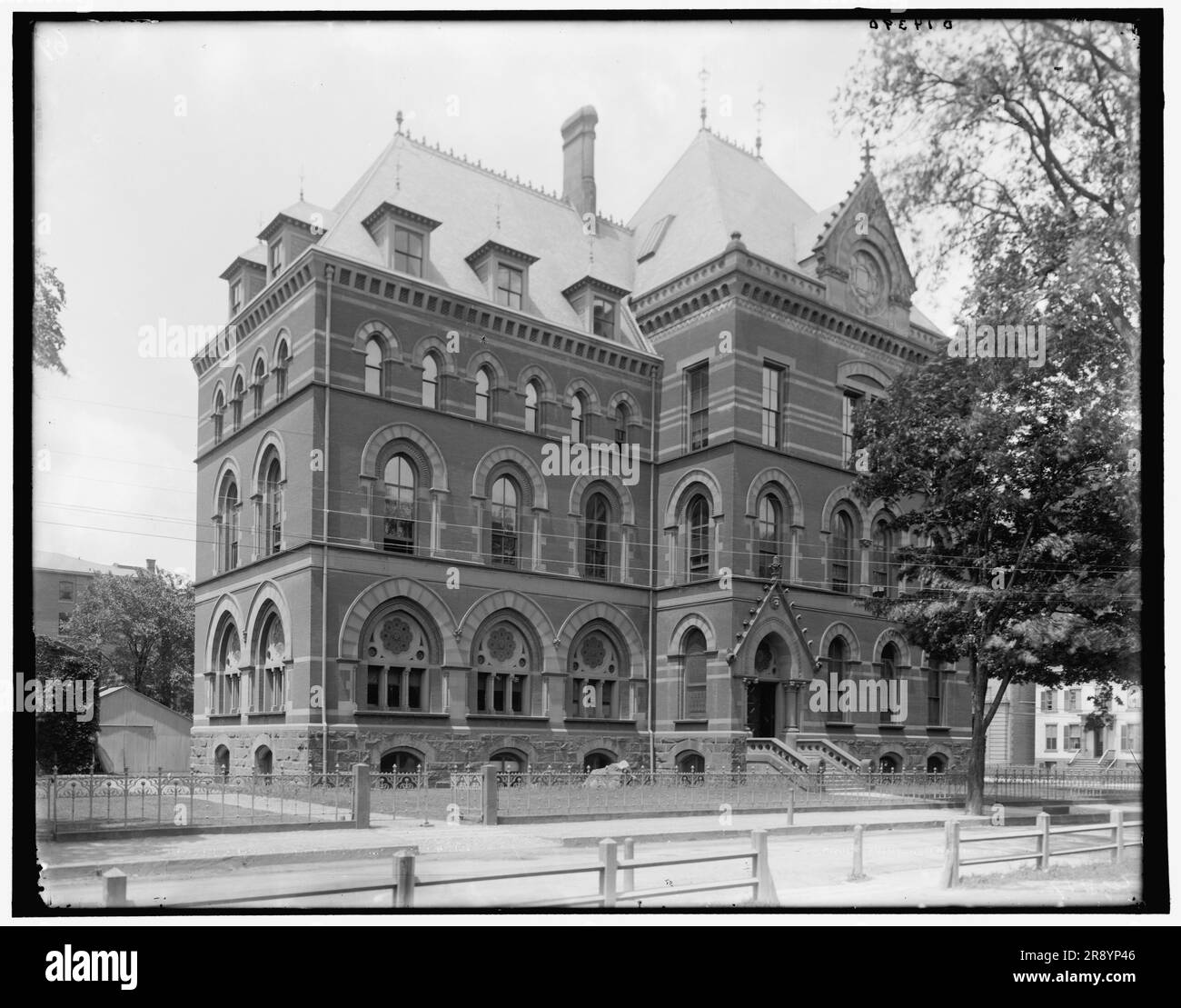 Peabody Museum, Yale College, between 1900 and 1906. Stock Photo