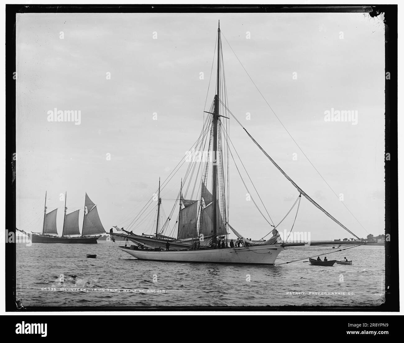 Weighing anchor hires stock photography and images Alamy