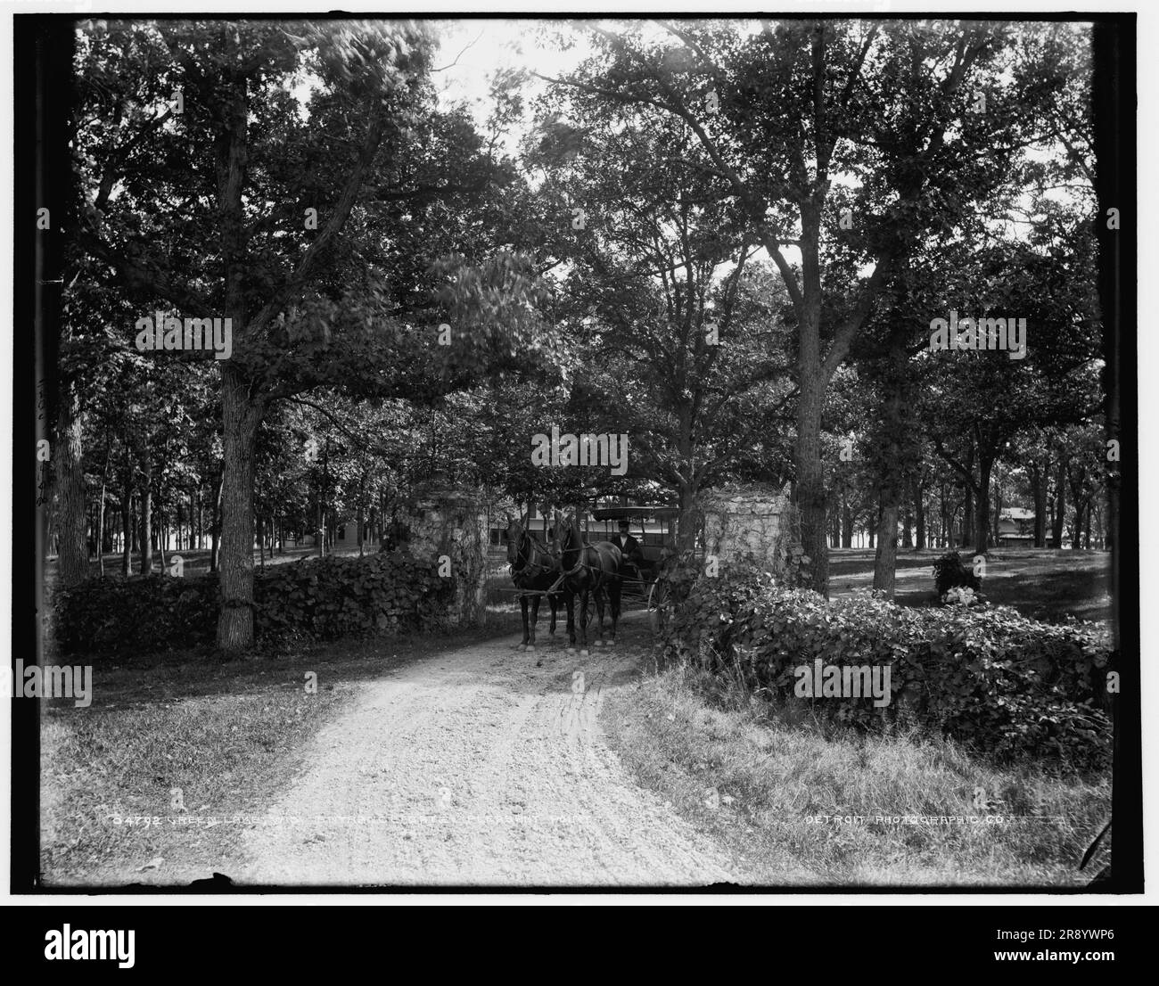 Green Lake, Wis., entrance gate, Pleasant Point, between 1880 and 1899