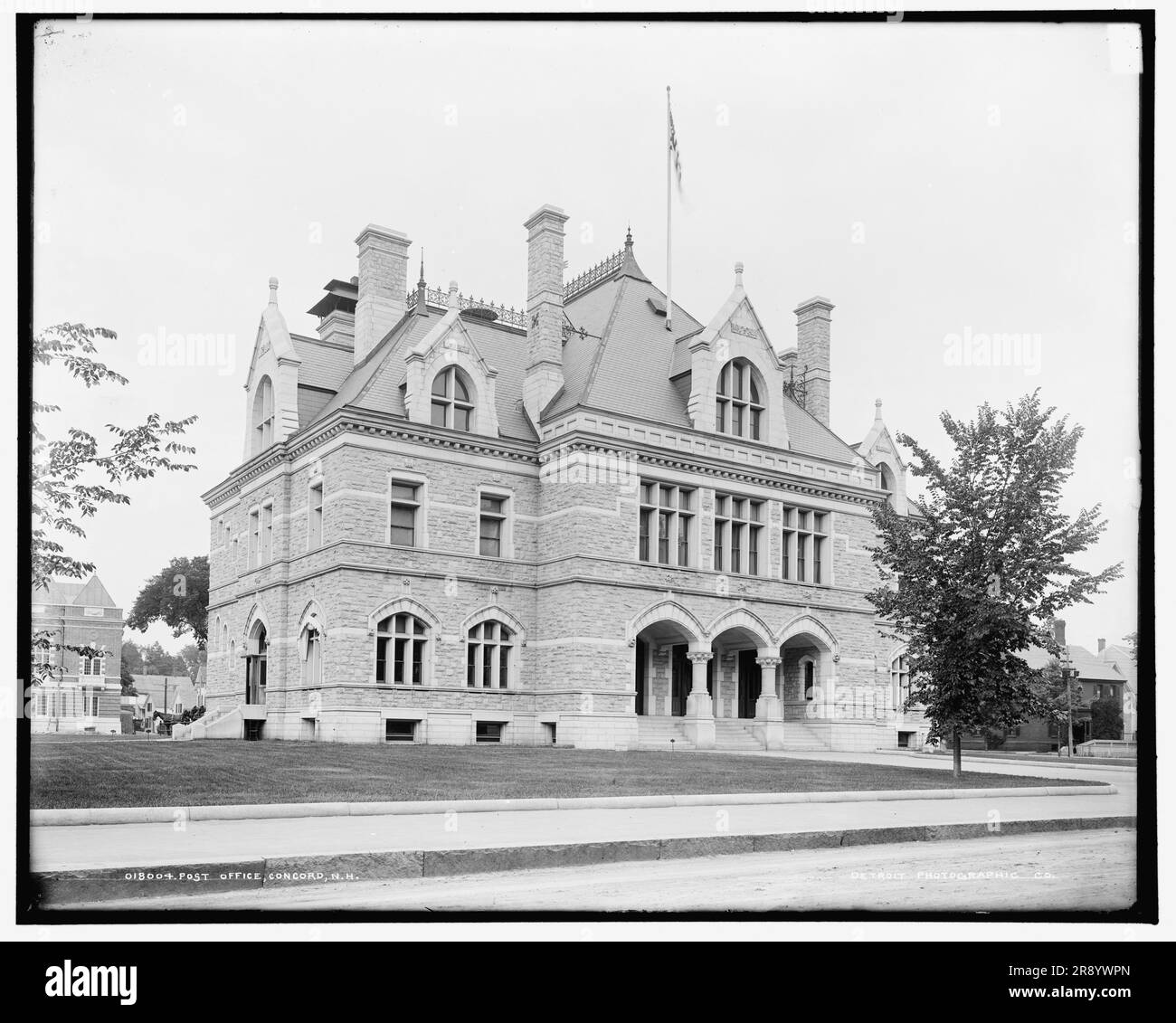Richardsonian romanesque style hires stock photography and images Alamy