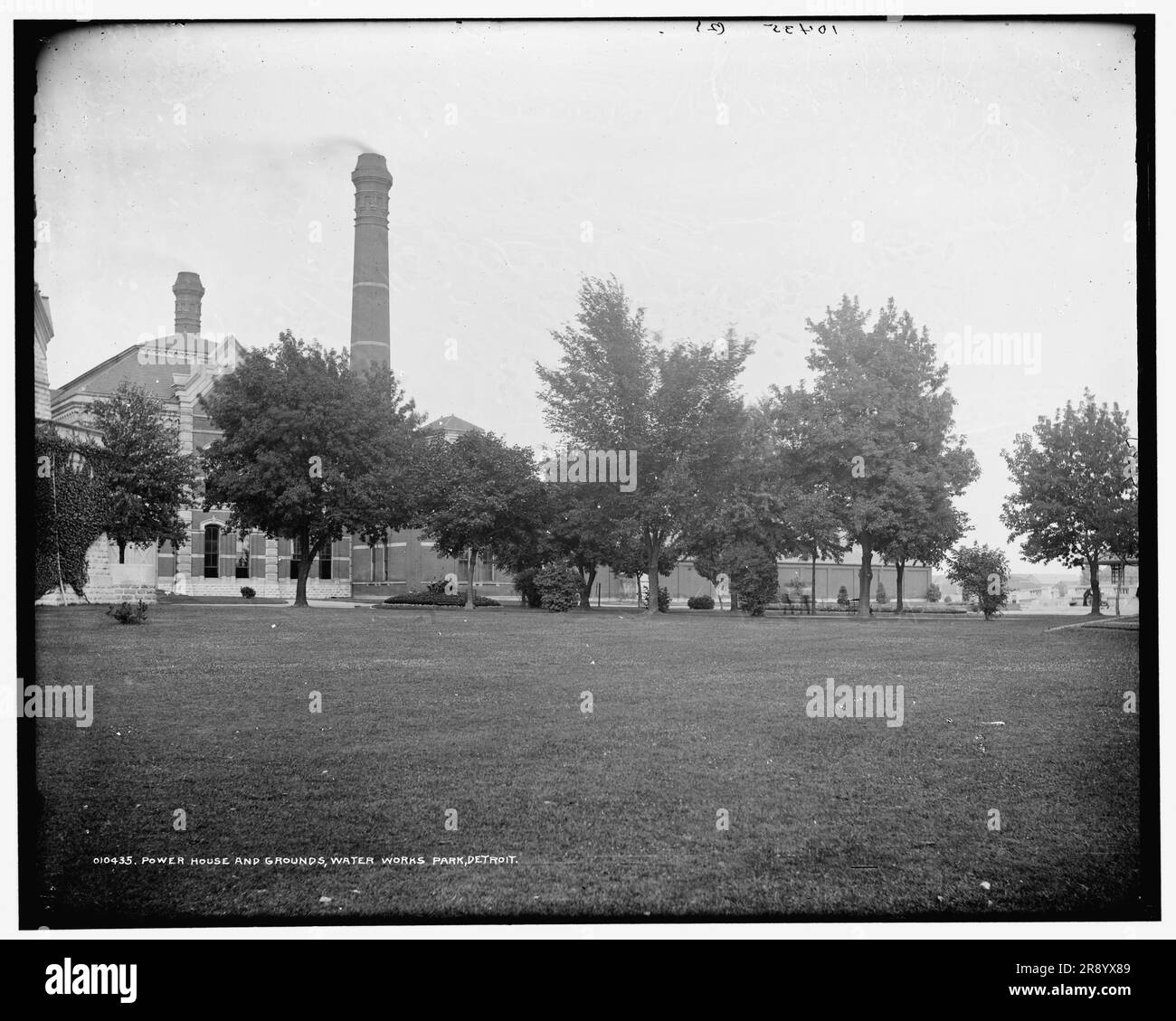 Power house and grounds, Water Works Park, Detroit, between 1890 and