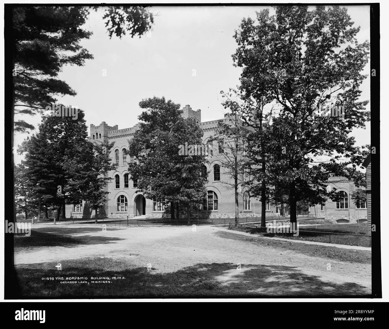 Military educational school Black and White Stock Photos & Images Alamy