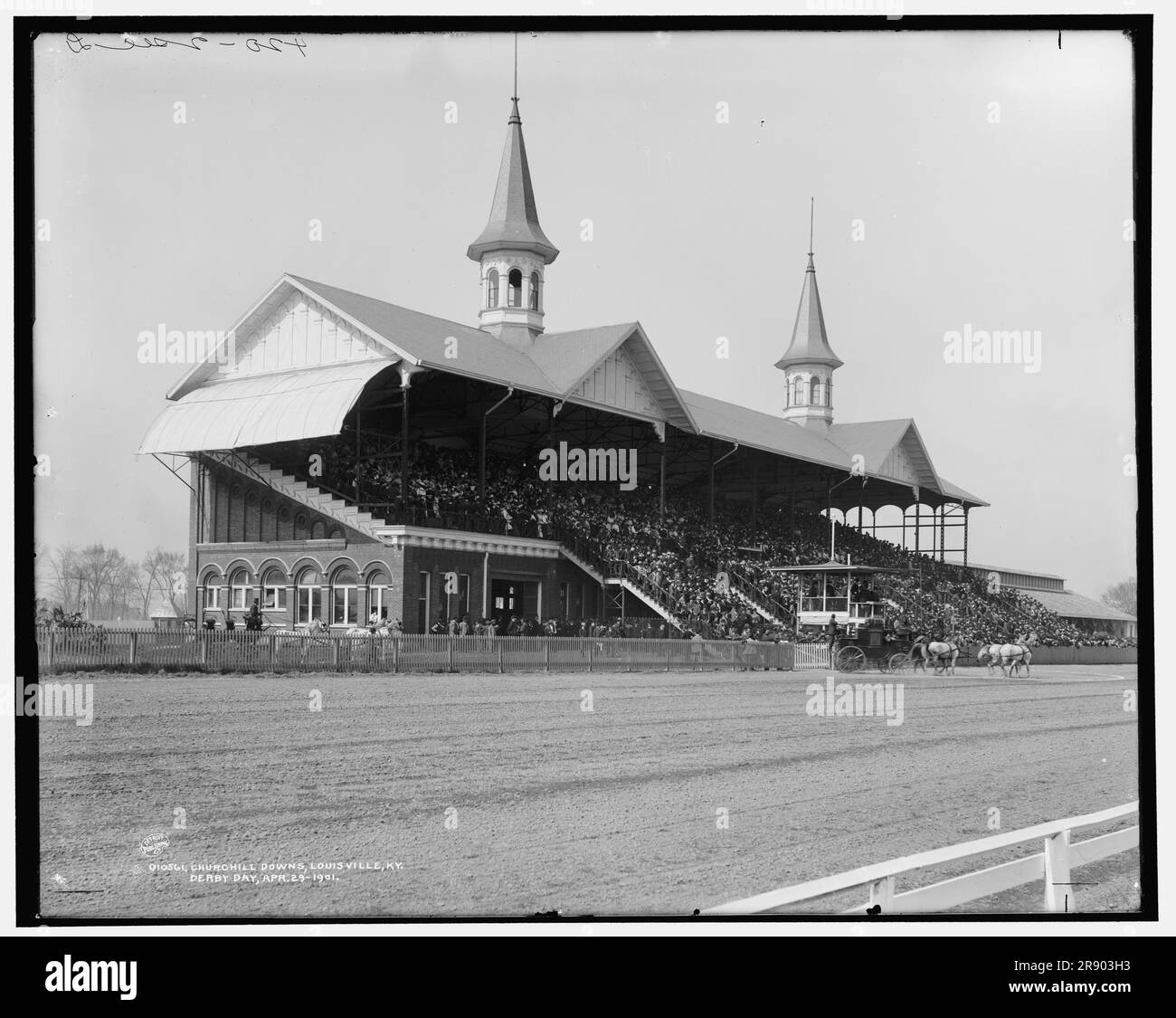 Louisville kentucky historic architecture Black and White Stock Photos