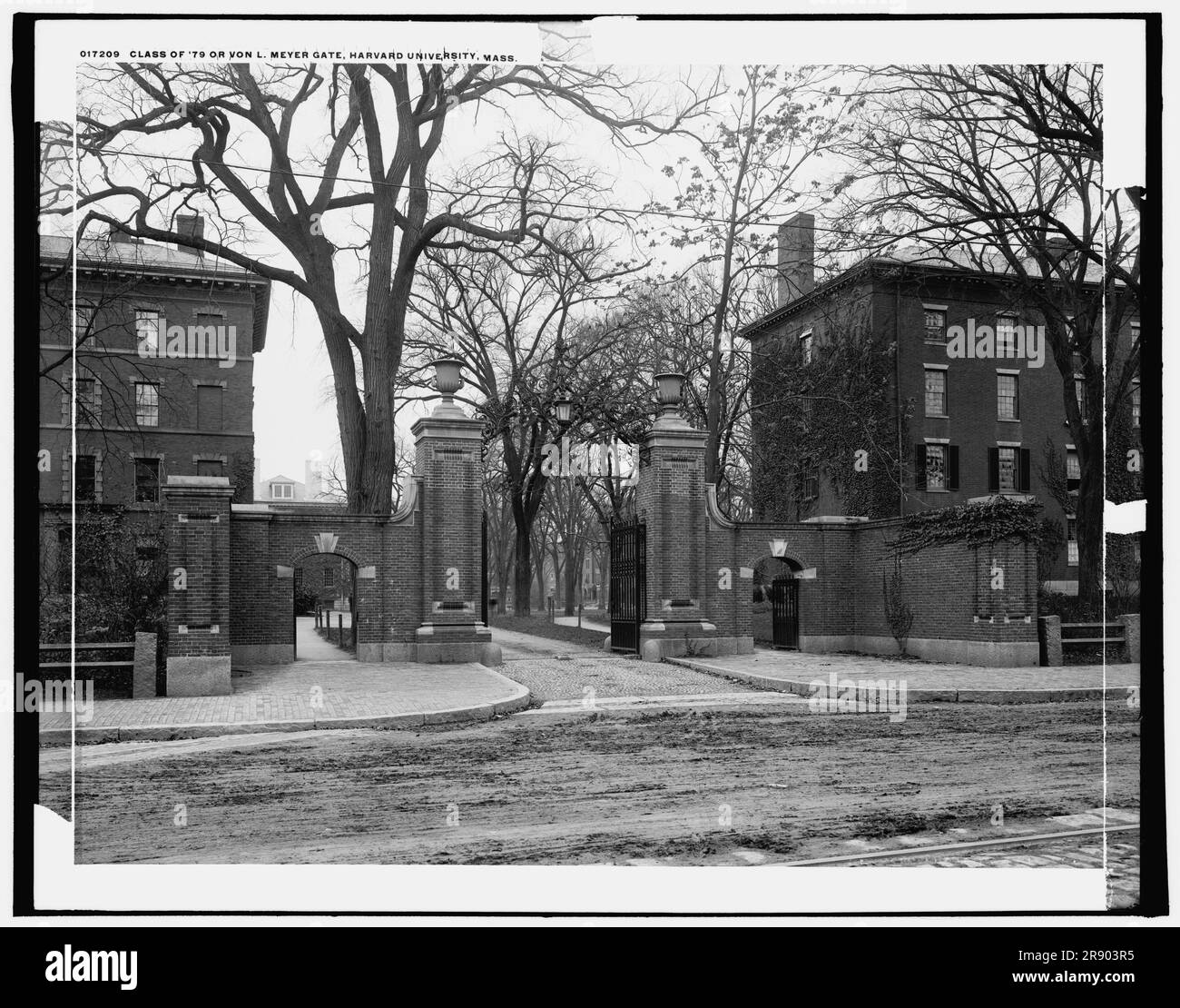 Class of 1879 gate hires stock photography and images Alamy
