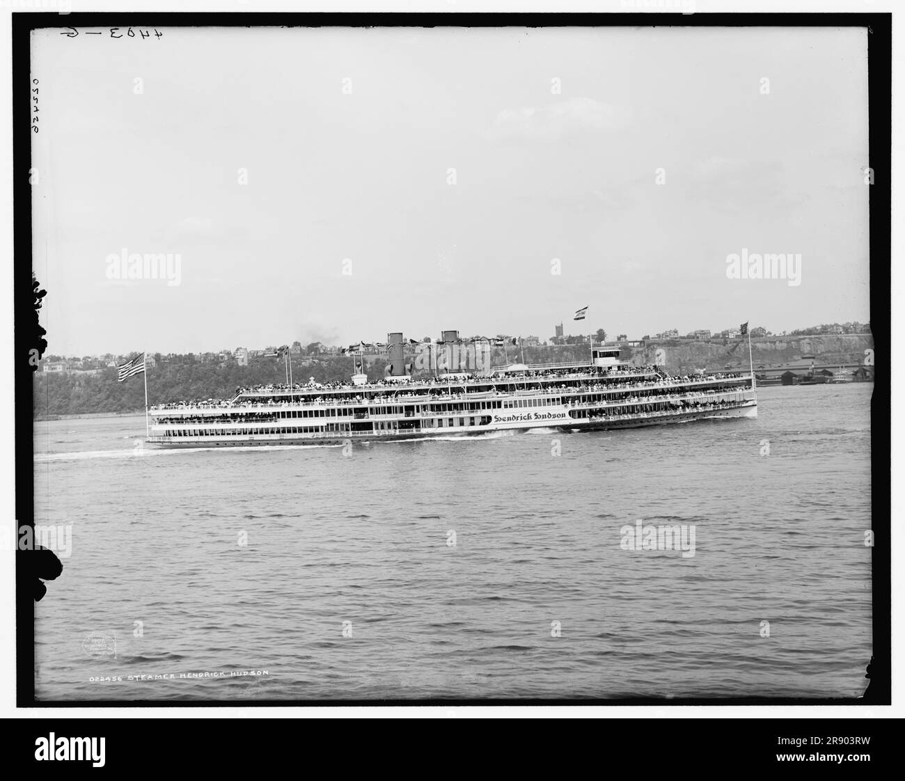 Steamer Hendrick Hudson, c1907. Built in 1906 for the Day Line