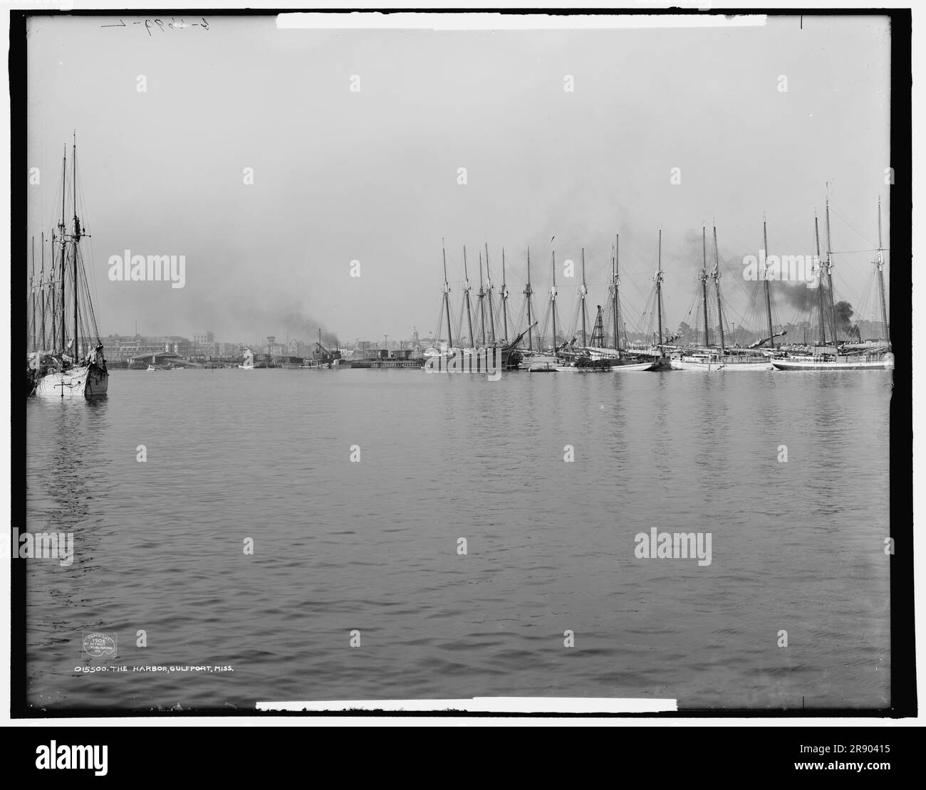 Dry dock in harbor Black and White Stock Photos & Images - Alamy