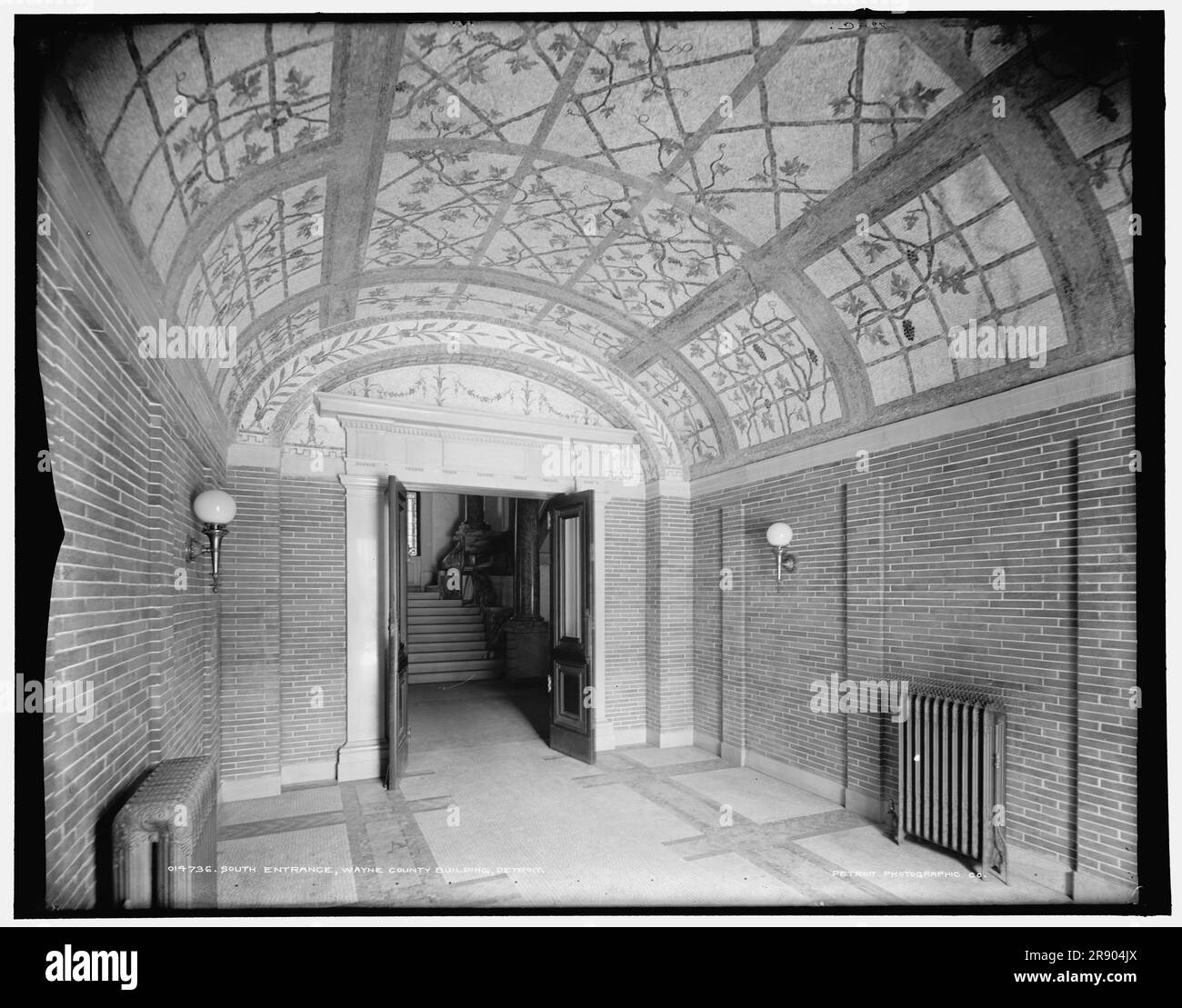 South entrance, Wayne County Building, Detroit, (1902 Stock Photo Alamy