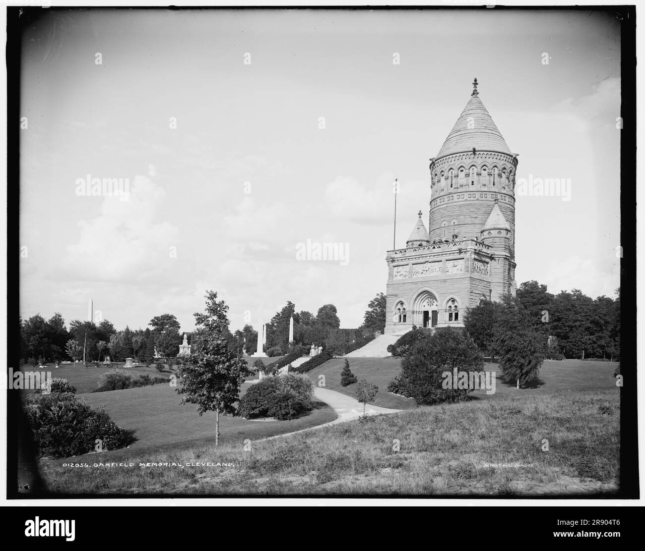 Garfield Memorial, Lake View Cemetery, Cleveland, between 1900 and 1906 ...