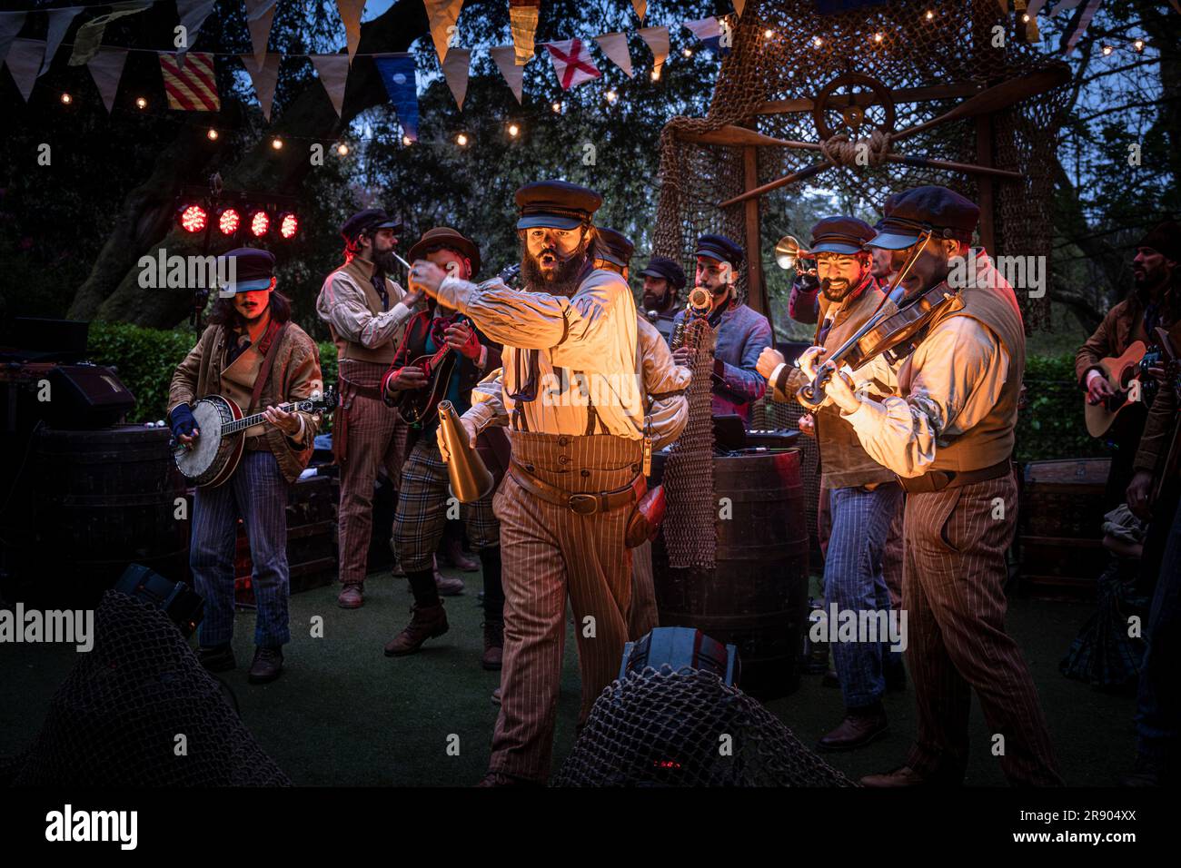 Old Time Sailors performing at Trebah Garden Amphitheatre in Cornwall ...