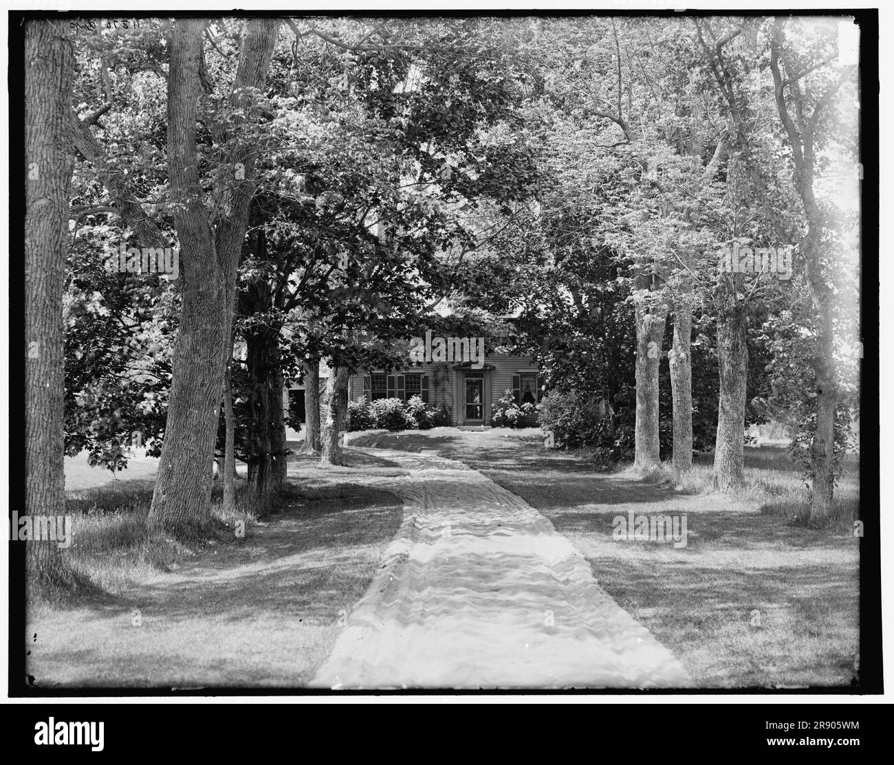 Manse House Black And White Stock Photos Images Alamy manse-house-black-and-white-stock-photos-images-alamy