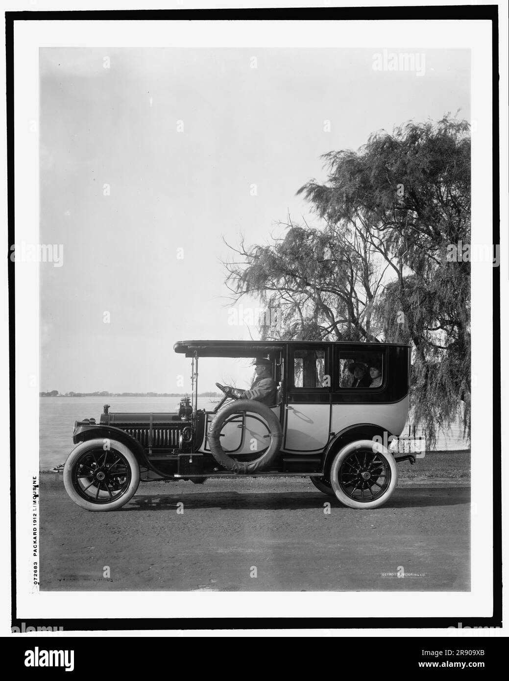 Historic limousine chauffeur hi-res stock photography and images - Alamy