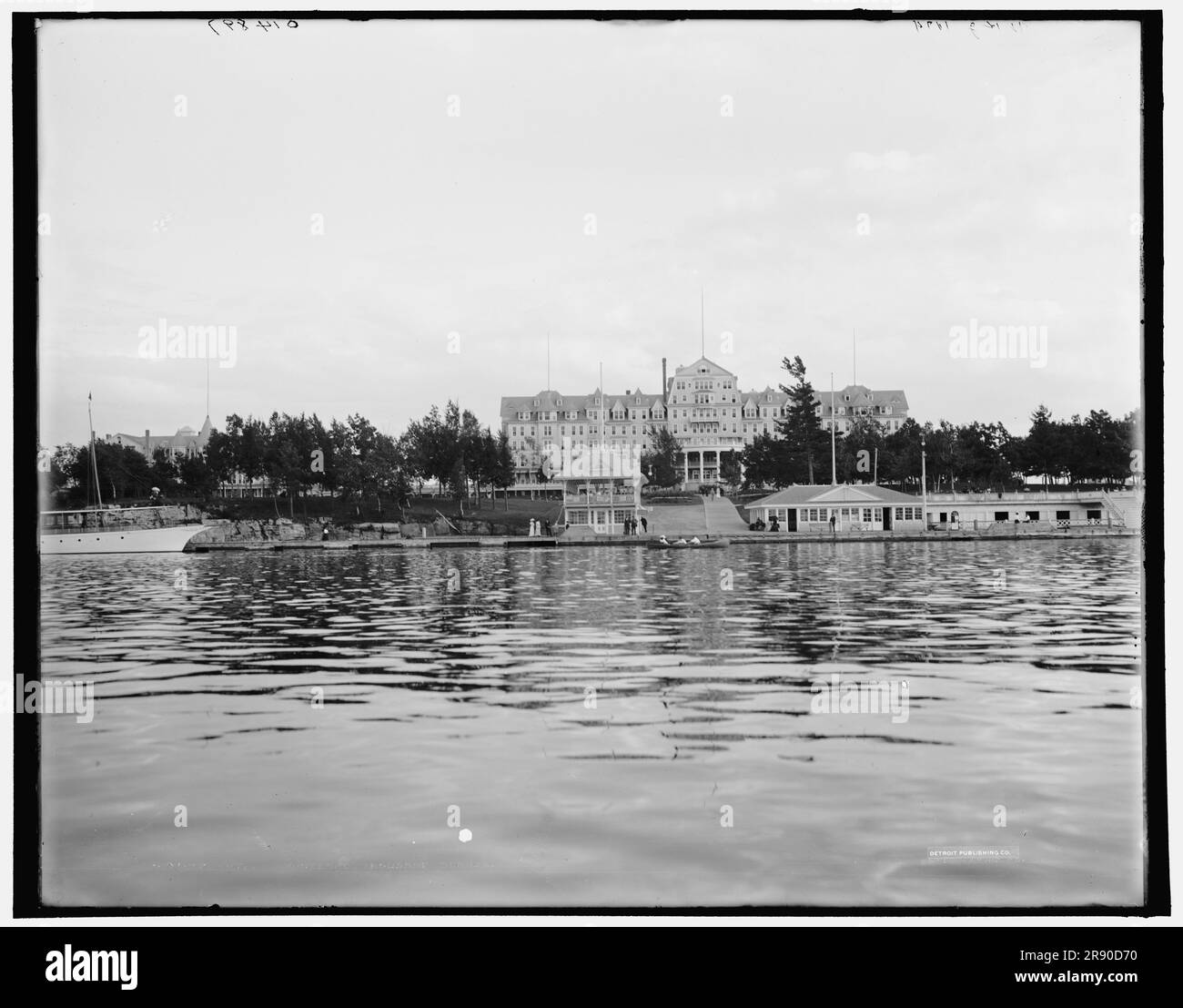 Thousand islands Black and White Stock Photos & Images - Alamy
