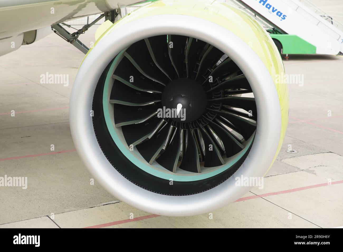 ISTANBUL, TURKIYE - OCTOBER 08, 2022: Engine of Air Baltic Airbus A220 ...