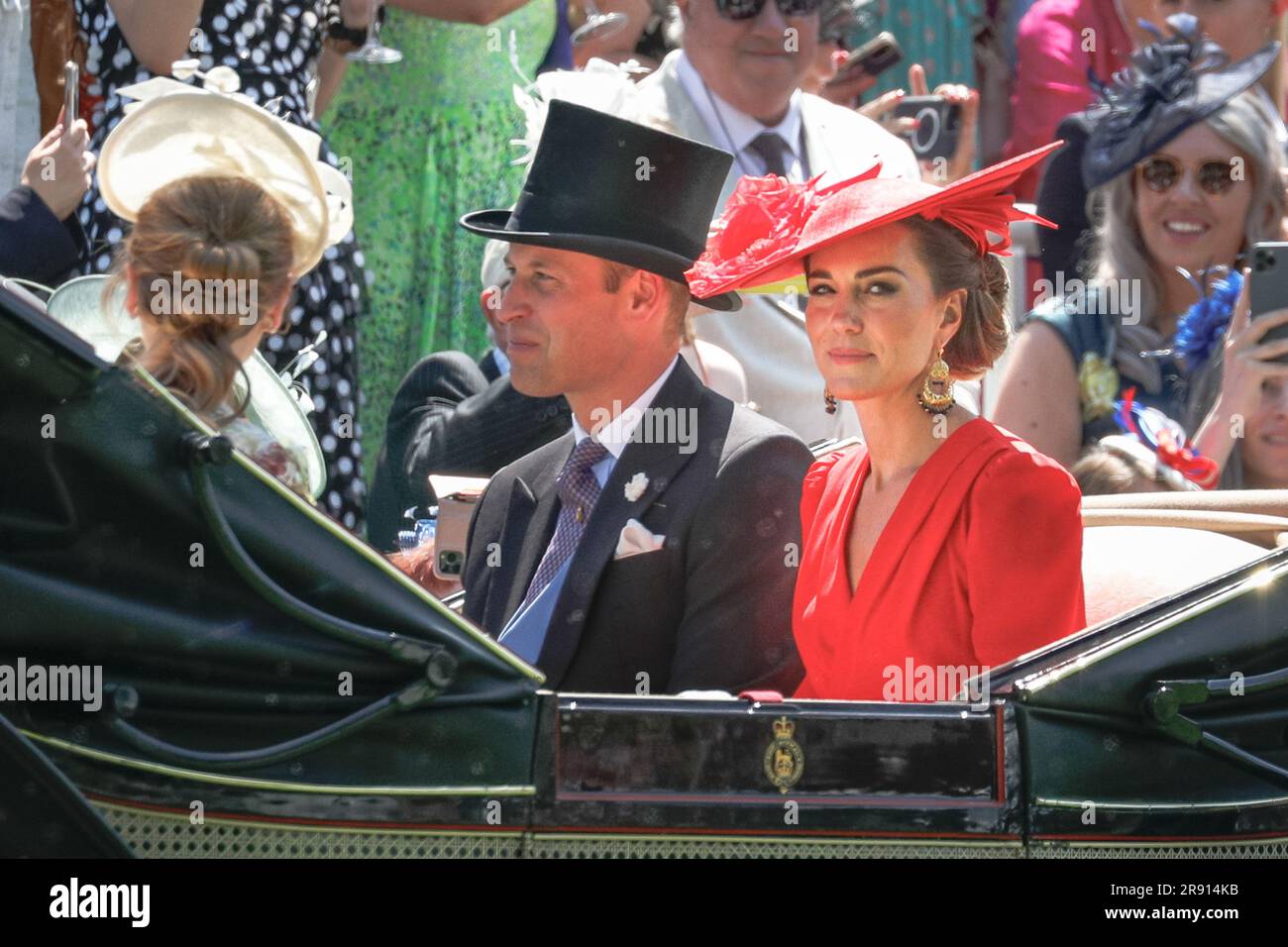 Royal family ascot hi-res stock photography and images - Alamy