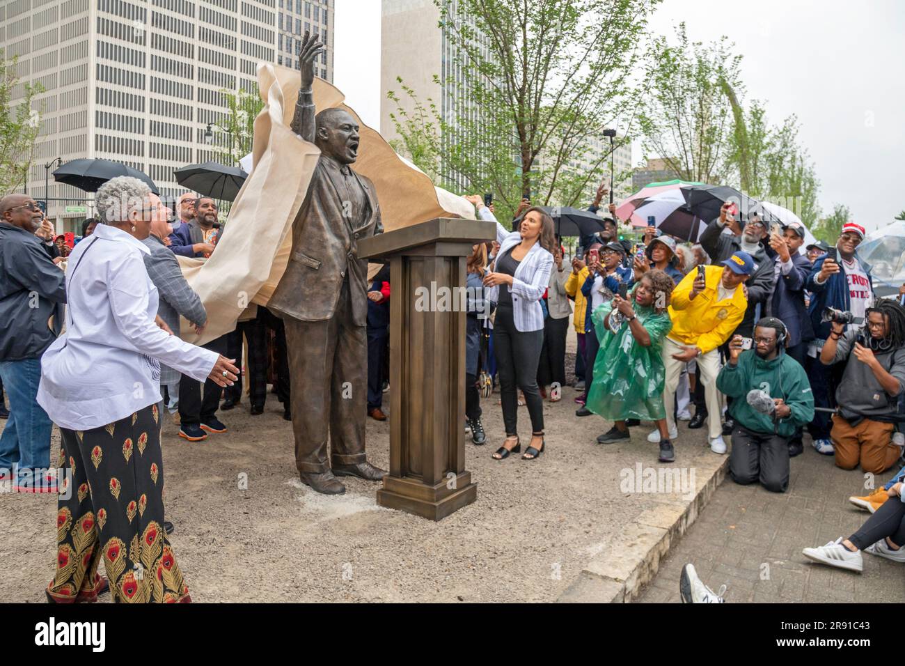 Detroit, Michigan, USA. 23rd June, 2023. A bronze statue of civil