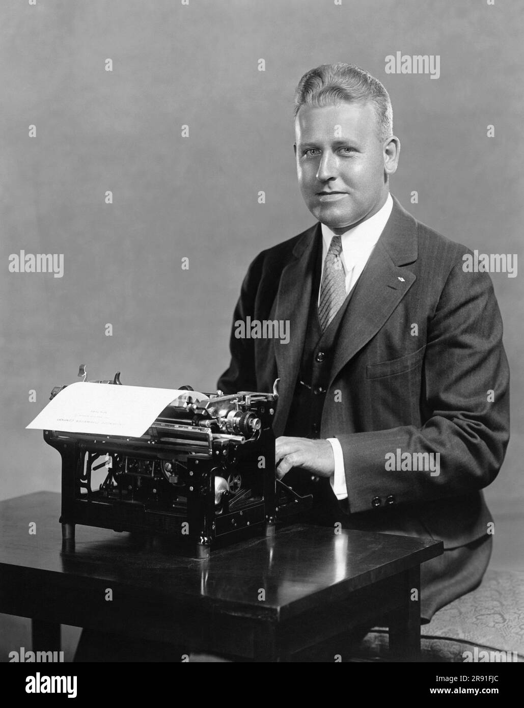George hossfeld hi res stock photography and images alamy