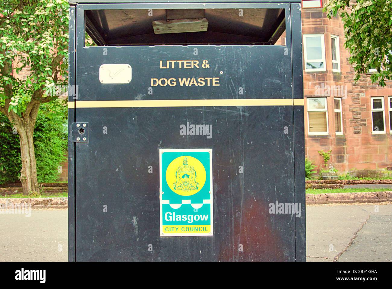 GDC glasgow district council street rubbish bin litter and dog waste Stock Photo