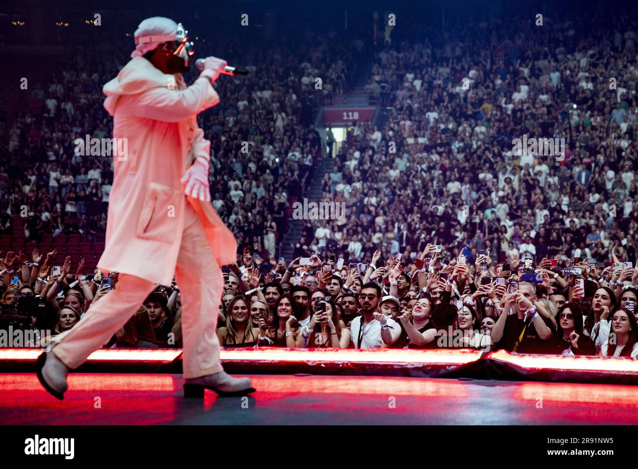 The Canadian singer The Weeknd is performing in the Johan Cruijff ArenA in Amsterdam with the