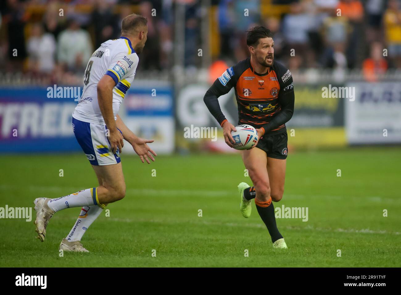 Castleford, UK. 23rd June, 2023. Gareth Widdop of Castleford makes a