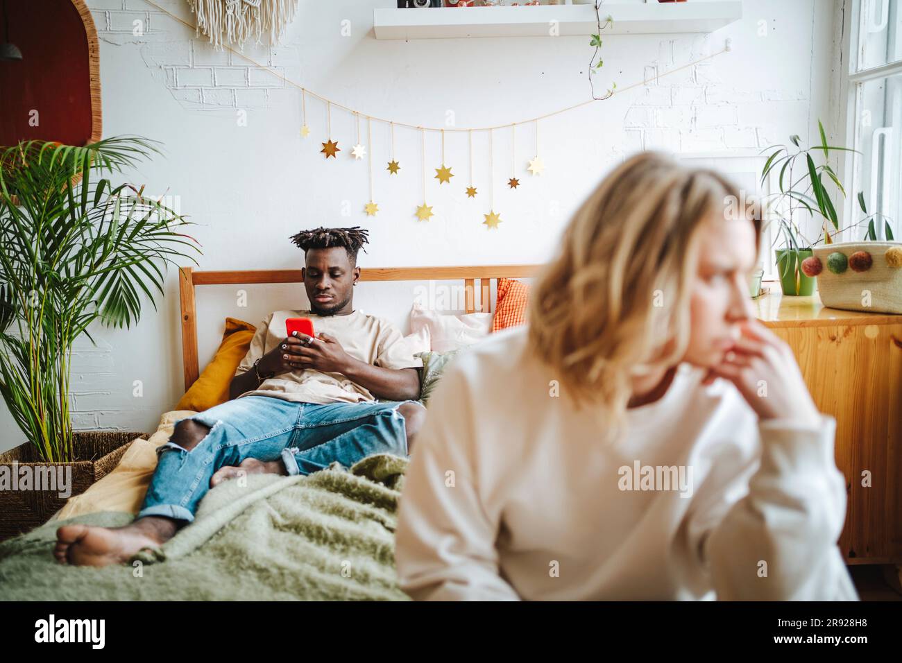 Woman sad man background hi-res stock photography and images - Alamy