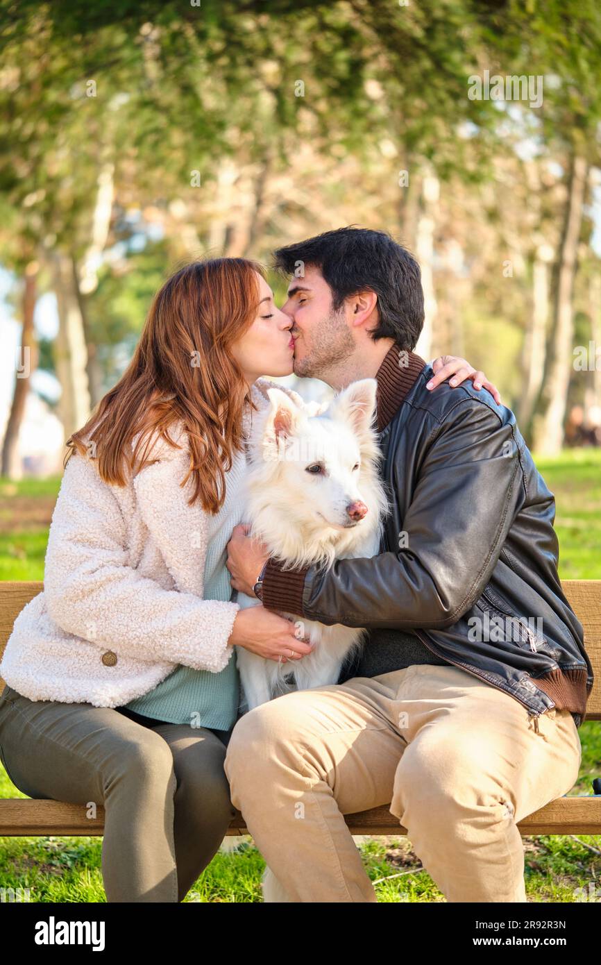 White Dog Couple Kissing Couple Kissing Dog Images Free Download On