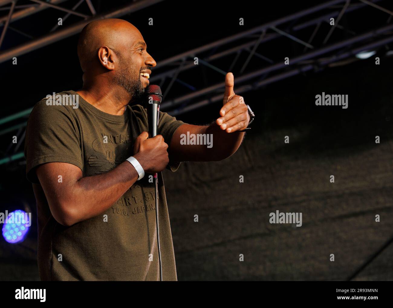 Dinesh Nathan, Stand-Up Comedian, Open Air Comedy Gala, Southend-on-Sea, Essex © Clarissa Debenham (Film Free Photography) / Alamy Stock Photo