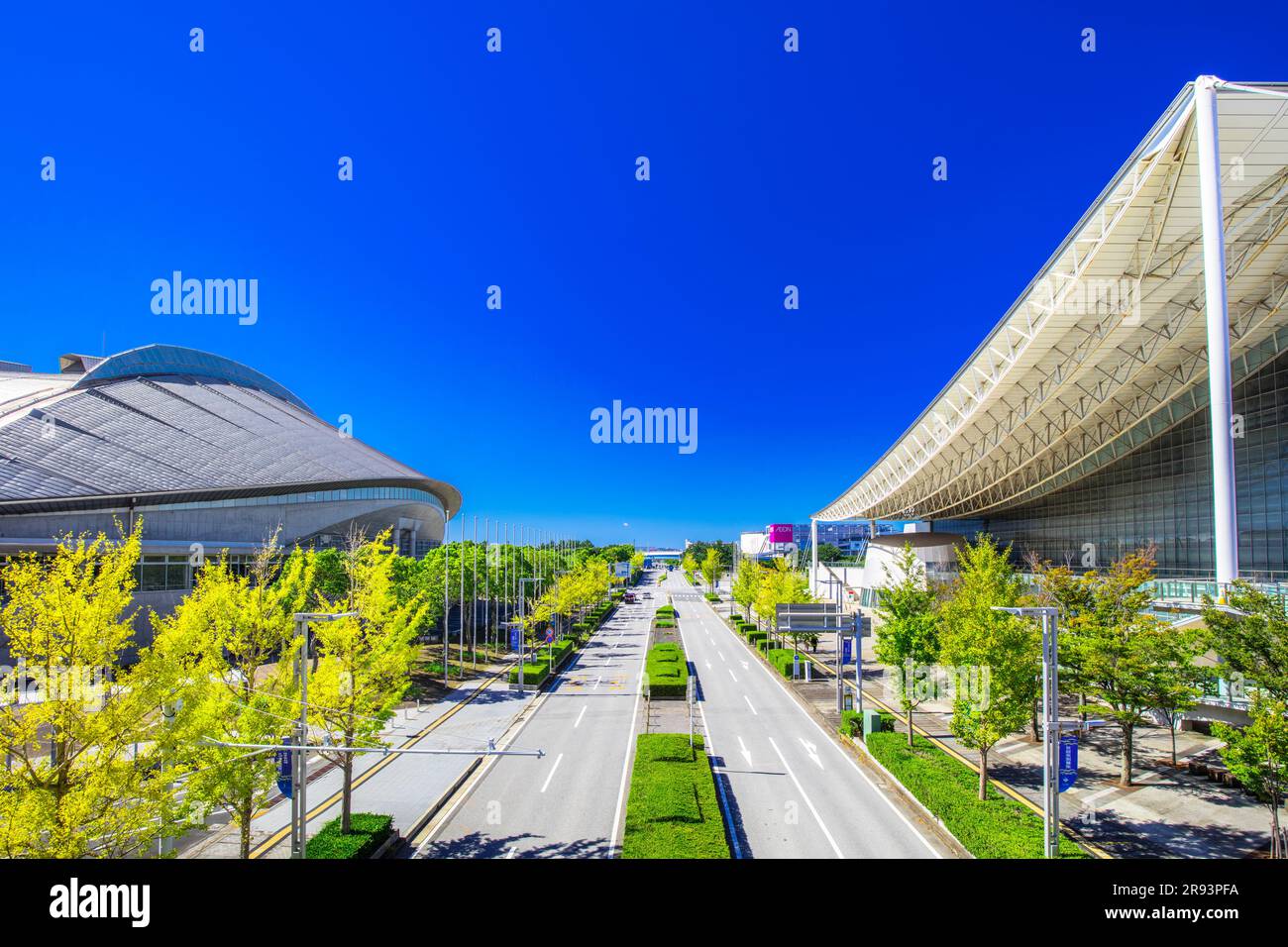 Makuhari Messe and Messe Boulevard Stock Photo - Alamy